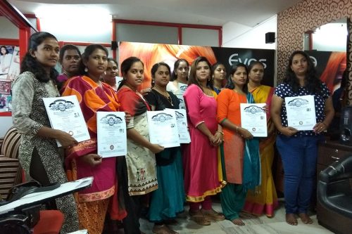beautician-course-12