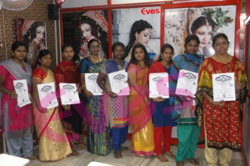 beautician-course-15