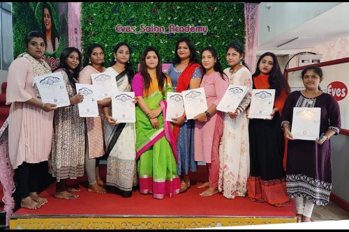 beautician-course-35